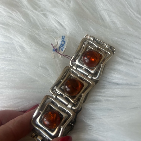 Silver and Orange Geometric Bracelet with Intricate Design - Picture 4 of 5